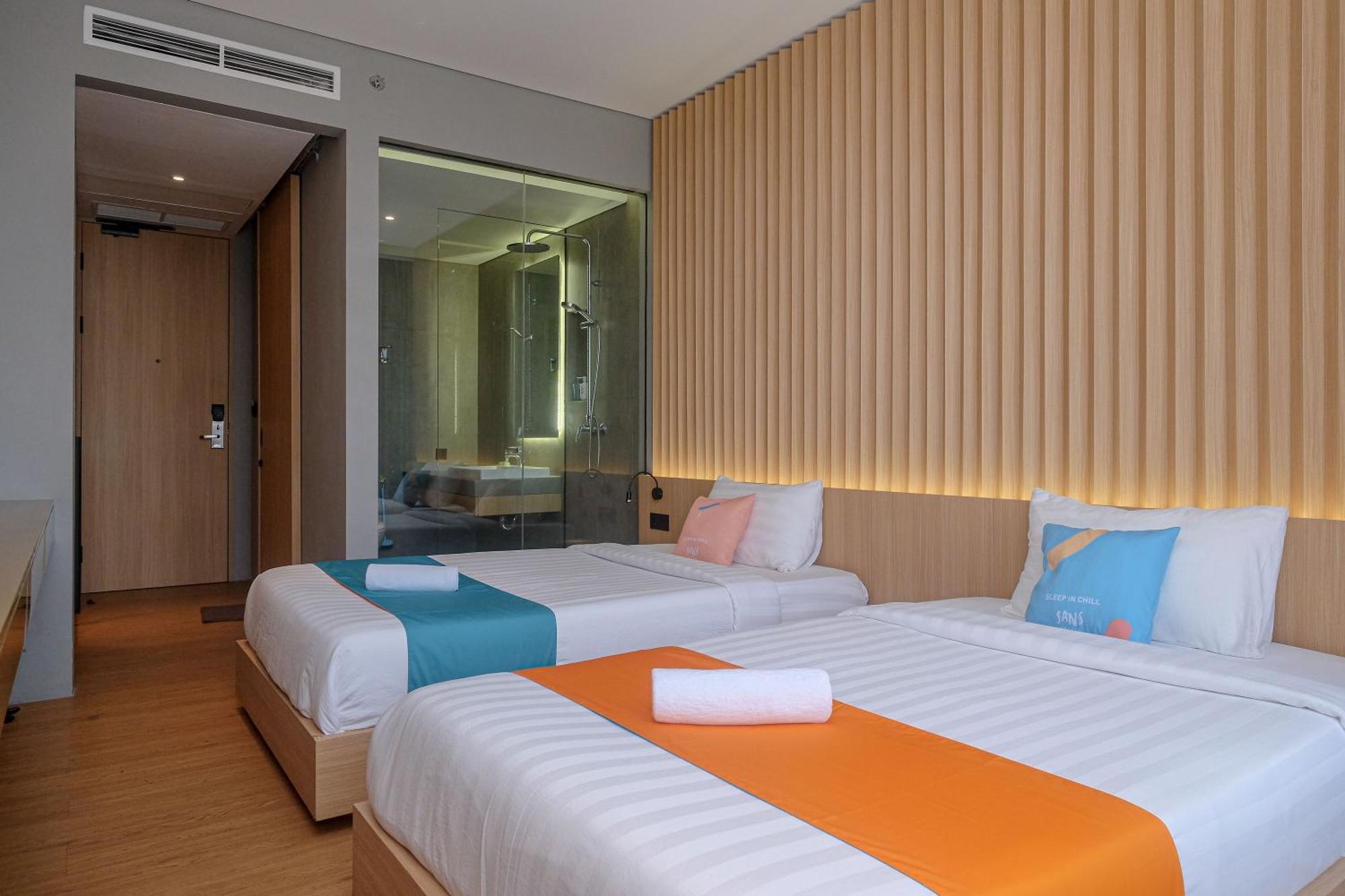 Sans Hotel Rg Living Jogja By Reddoorz Pakualaman Exterior foto